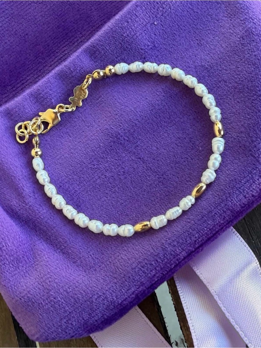 BRACELET WITH CULTURED PEARLS AND 18K GOLD VERMEIL AND GLOSS